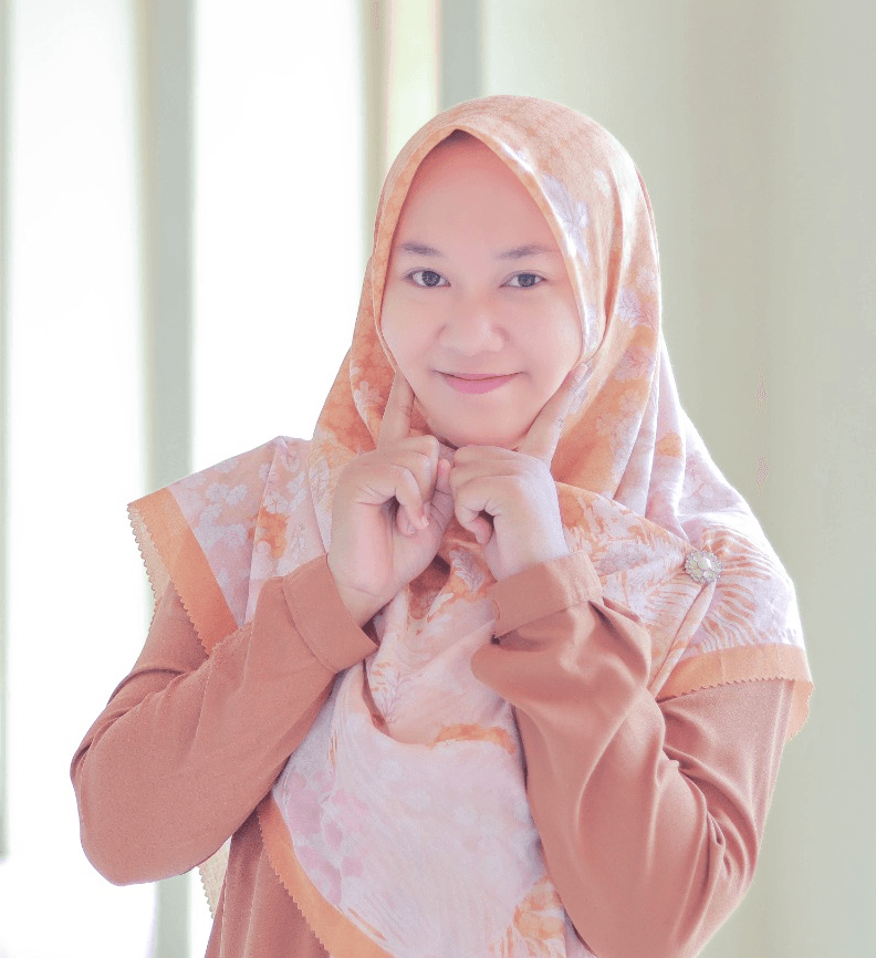 Ustazah Dewi Safitri, S.E.Sy