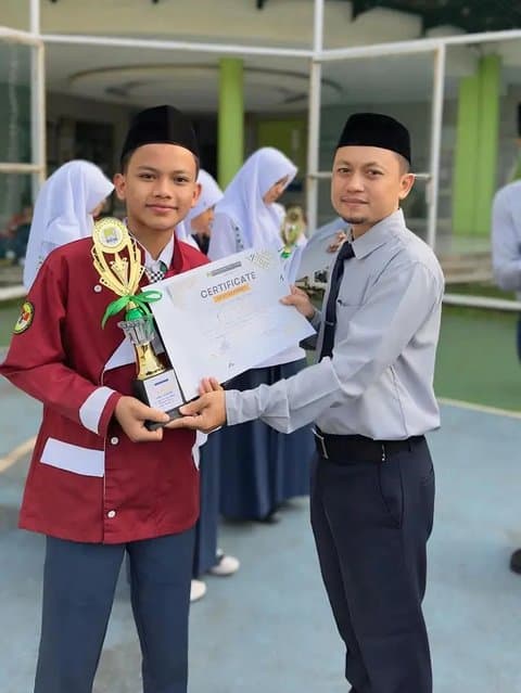Juara I Olimpiade Sains Nasional